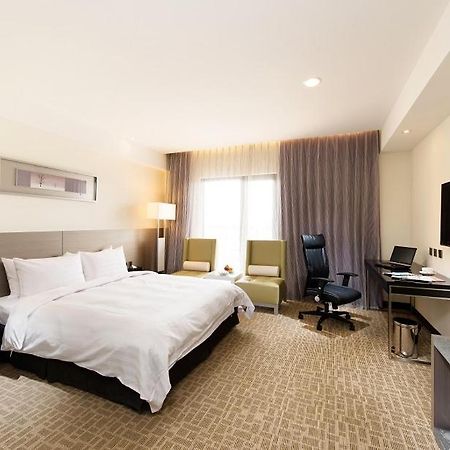 Forte Hotel Changhua Bagian luar foto